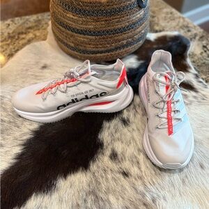 Adidas FluidFlash White and Red-Hot Details - Almost New!